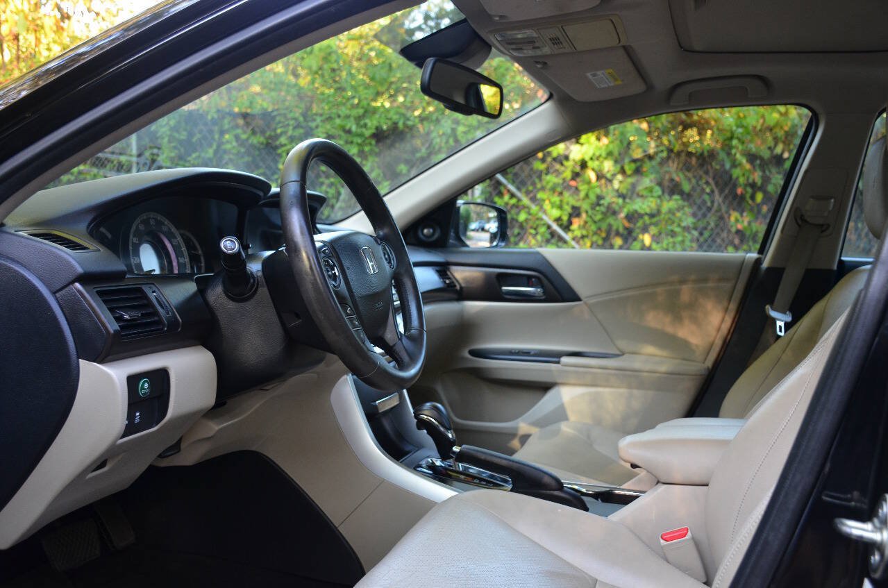Used 2014 Honda Accord EX-L image 12