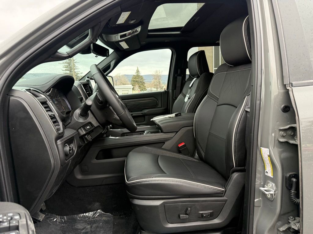 New 2026 RAM 3500 Limited image 14