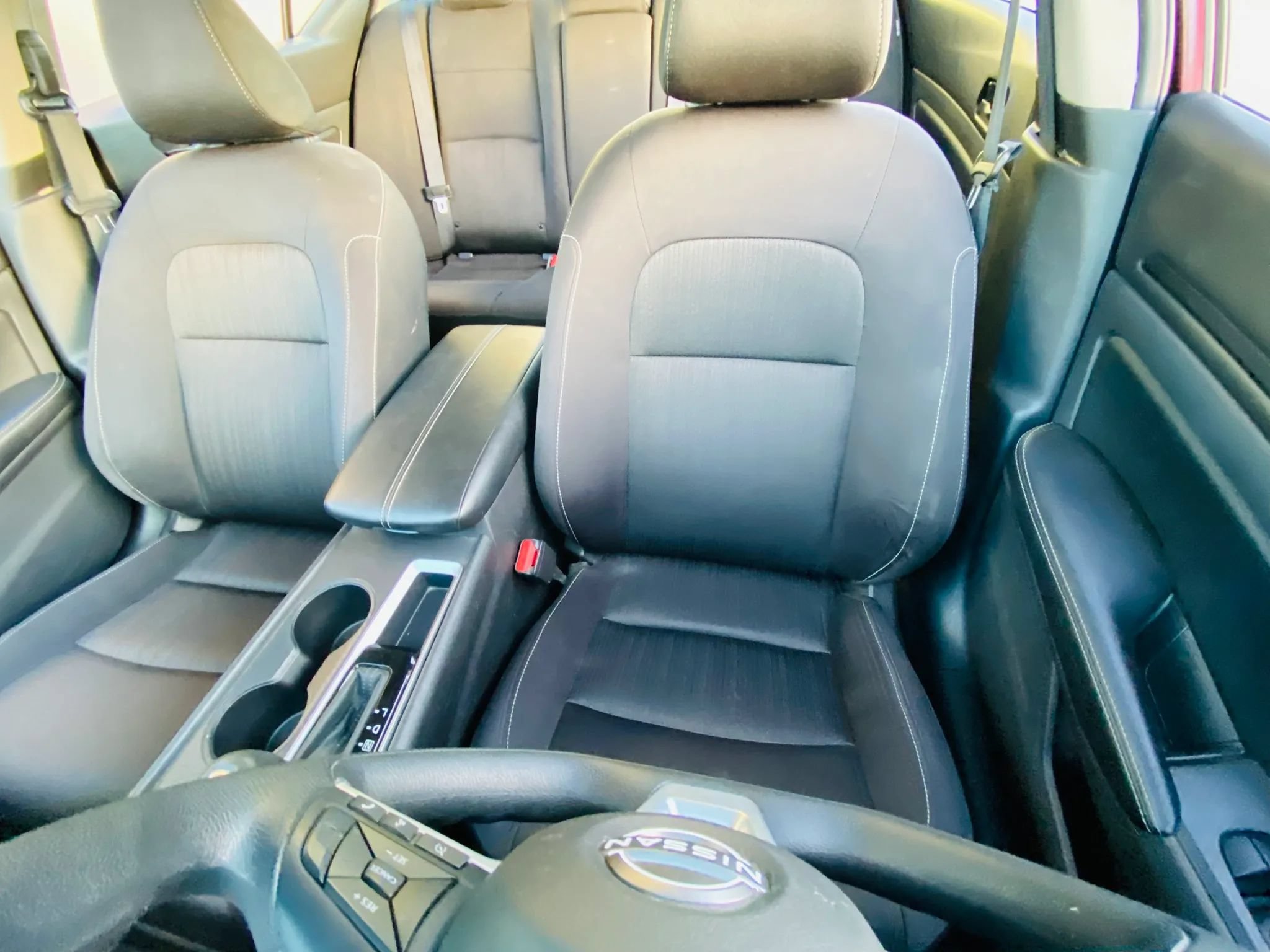 Used 2025 Nissan Altima 2.5 SV FWD image 21