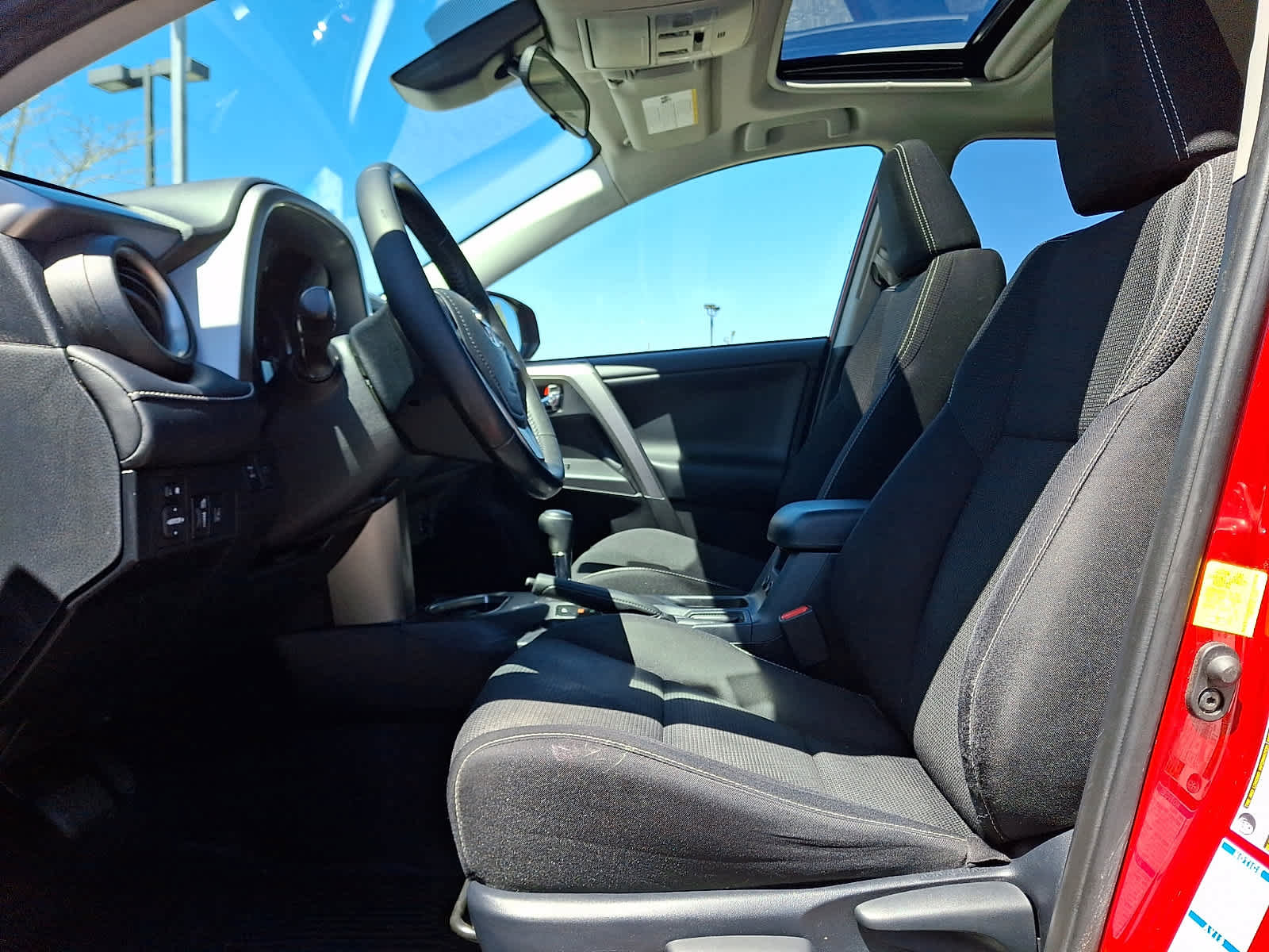 Certified 2017 Toyota RAV4 XLE AWD/4WD image 15