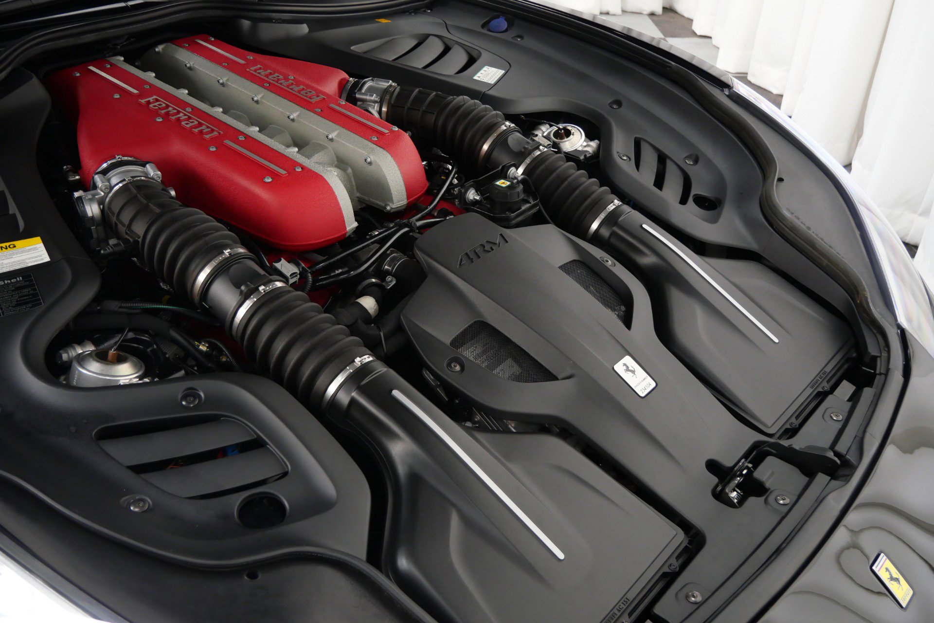 Used 2018 Ferrari GTC4Lusso image 42