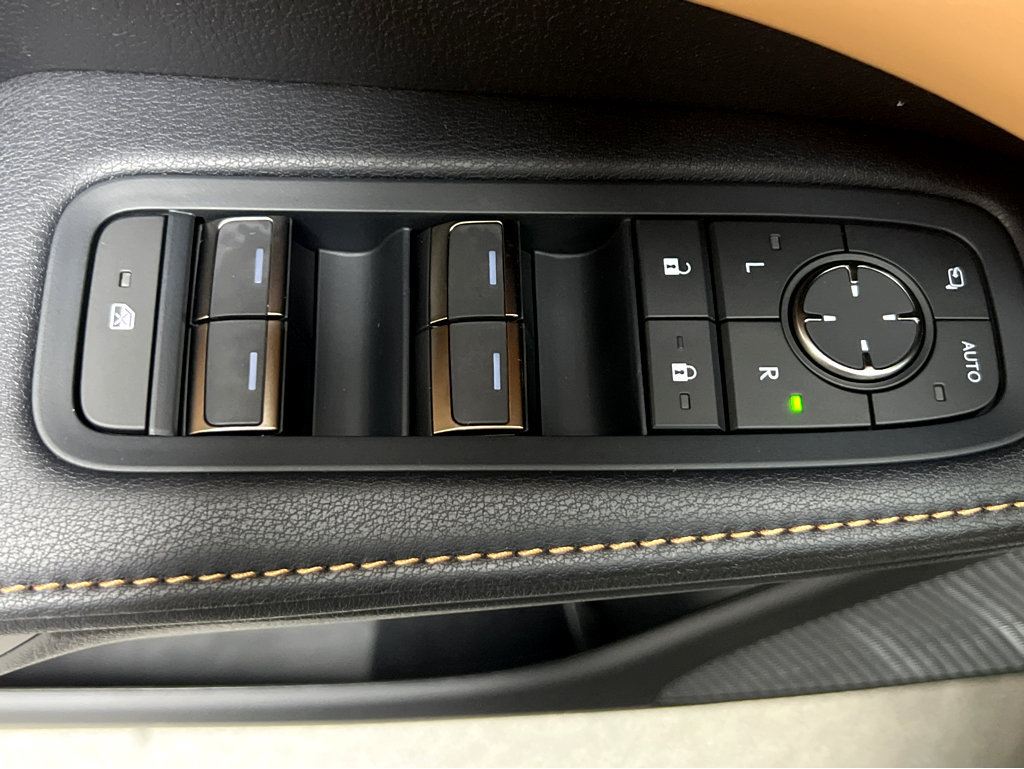 New 2026 Lexus RX 350h AWD/4WD image 40