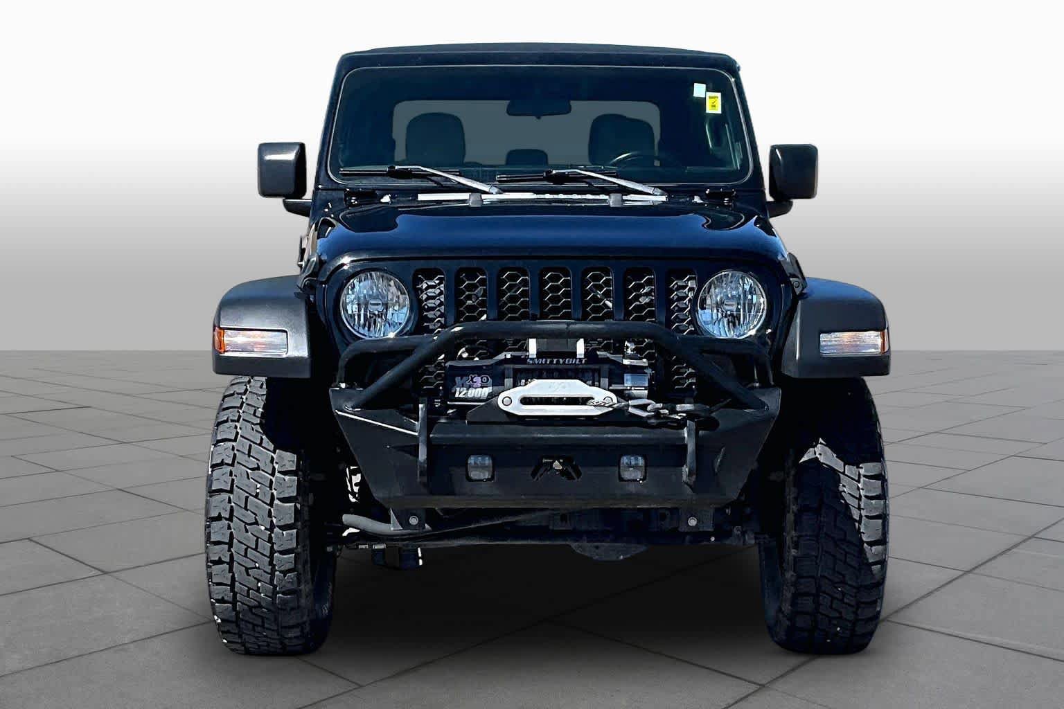 Used 2020 Jeep Gladiator Sport w/ Quick Order Package 24S AWD/4WD image 4
