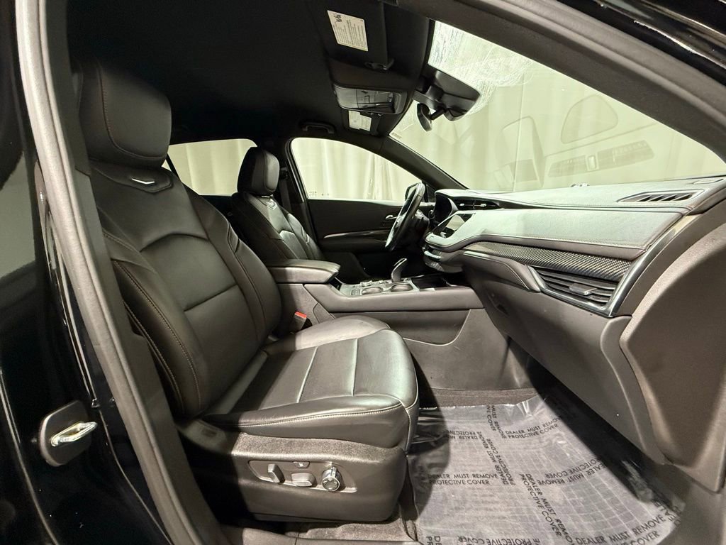 Used 2023 Cadillac XT4 Sport image 21
