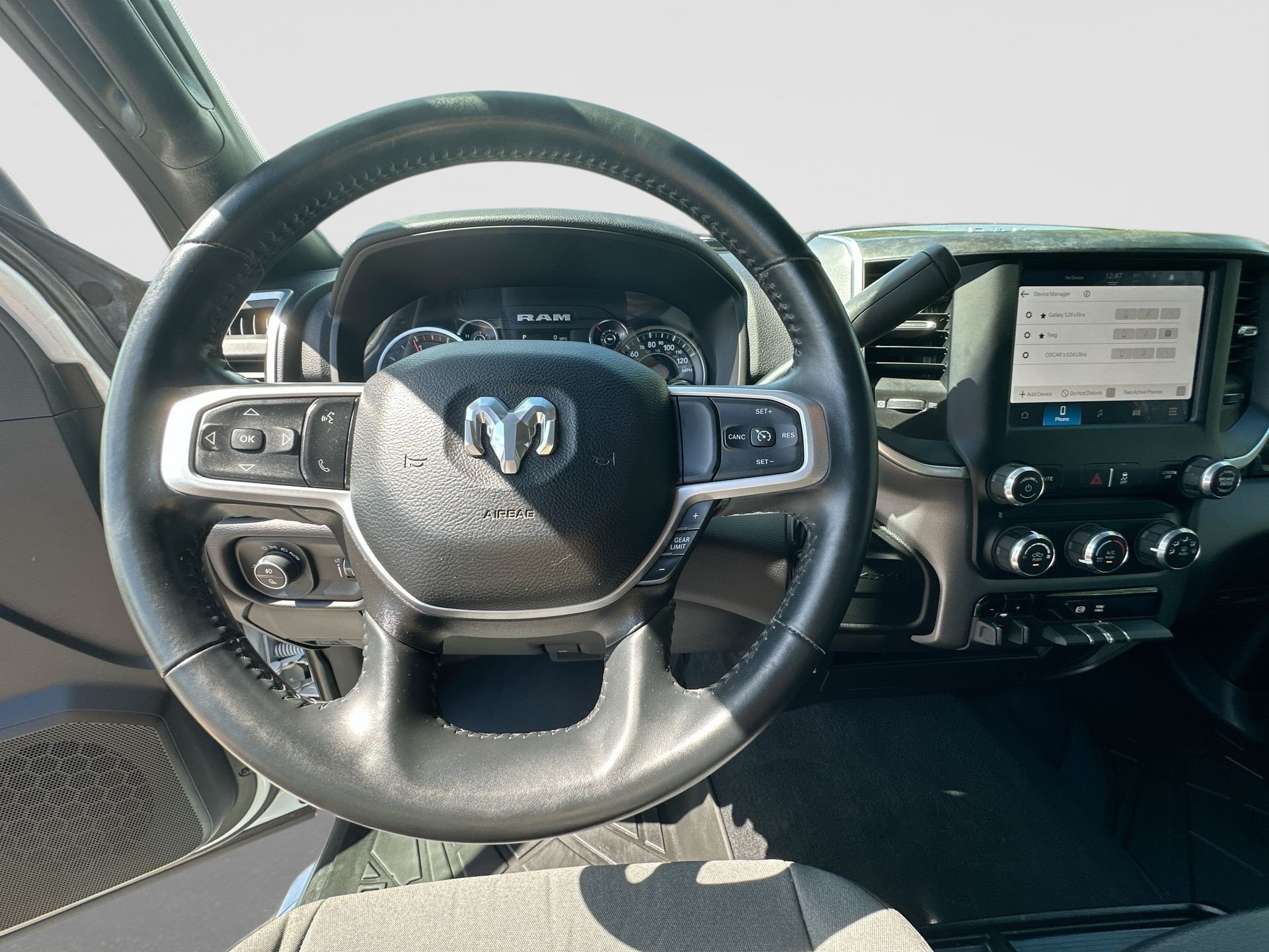 Used 2024 RAM 2500 Big Horn AWD/4WD image 11