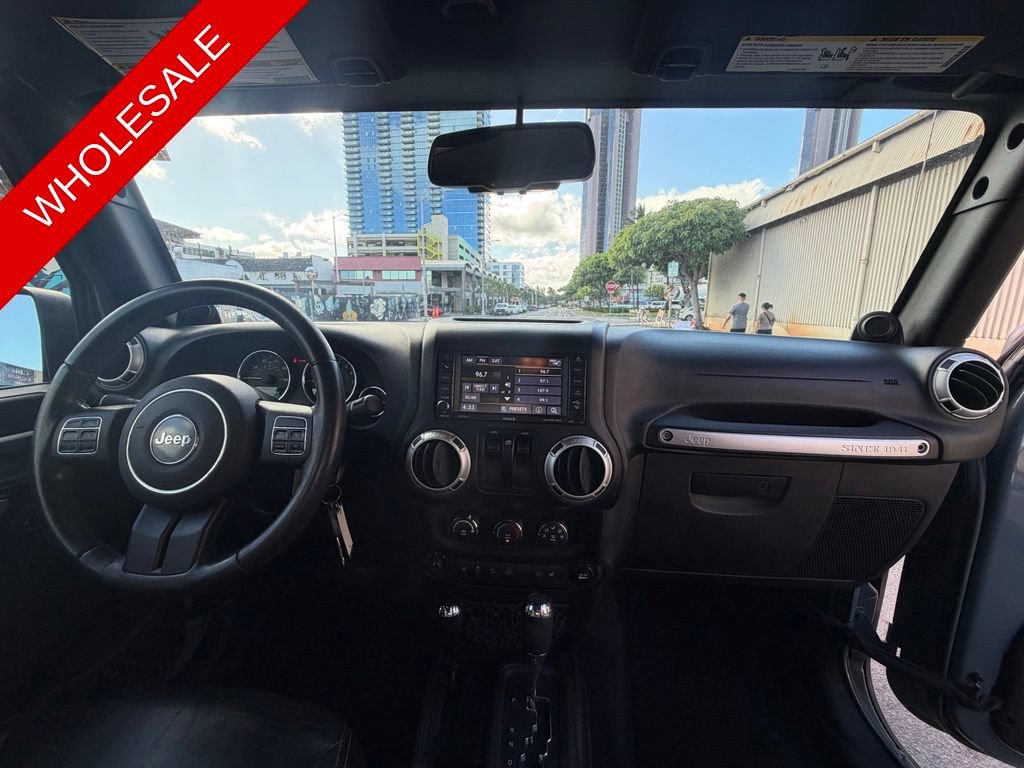 Used 2014 Jeep Wrangler Rubicon w/ Power Convenience Group AWD/4WD image 16