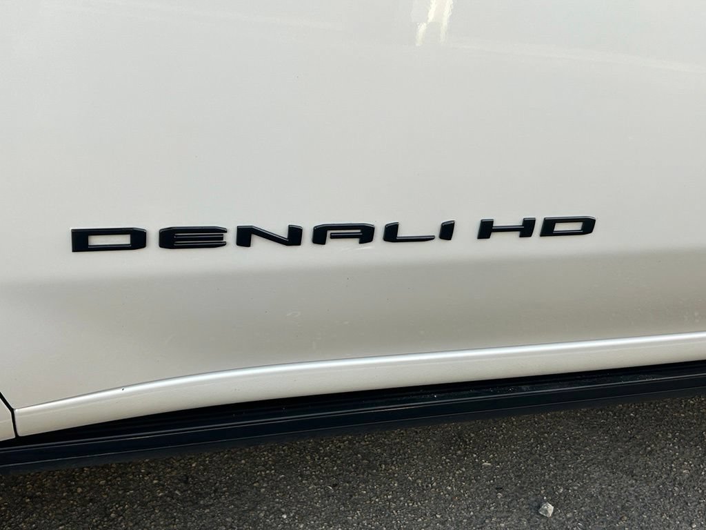 Used 2025 GMC Sierra 2500 Denali Ultimate AWD/4WD image 20
