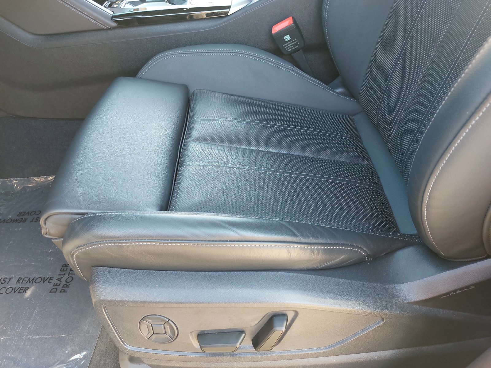 Used 2025 Audi Q5 Premium Plus w/ Premium Plus AWD/4WD image 32