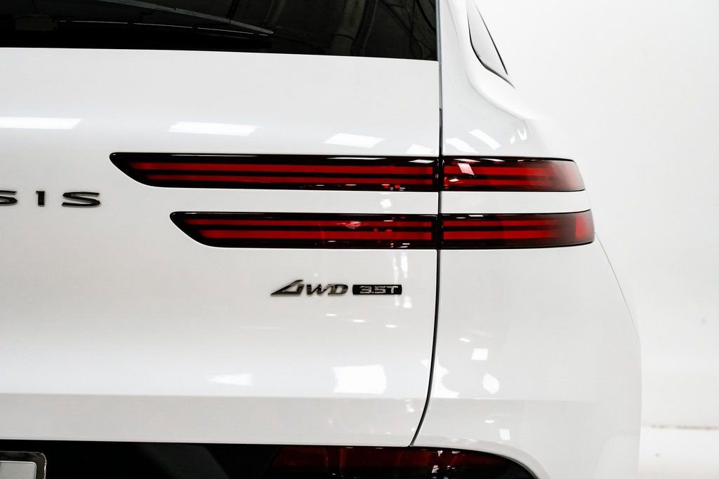 Used 2024 Genesis GV70 3.5T Sport image 31