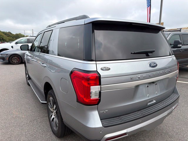 Certified 2023 Ford Expedition XLT RWD image 4