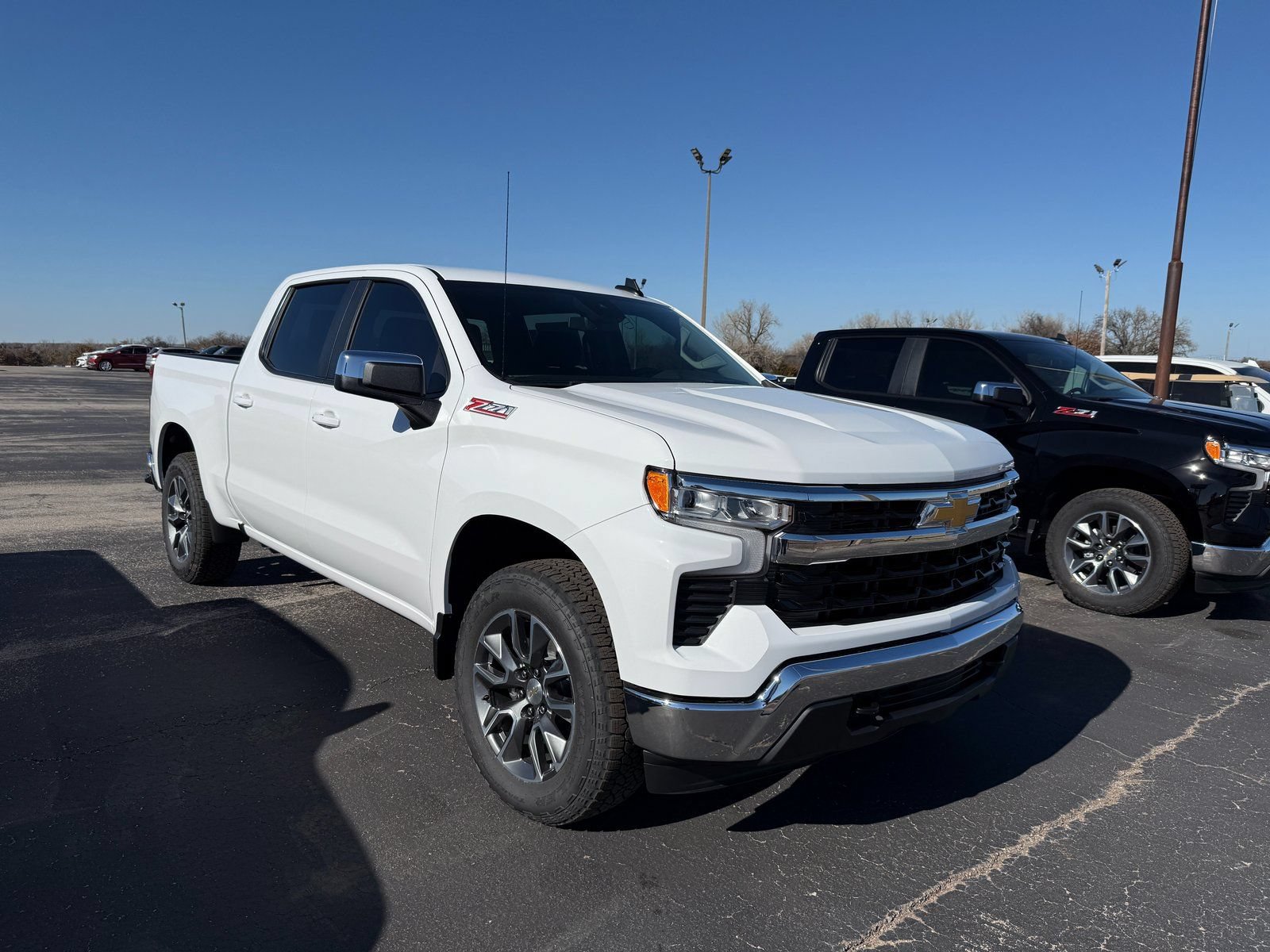 New 2025 Chevrolet Silverado 1500 LT image 3