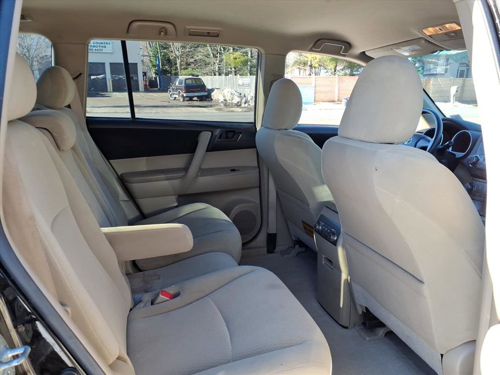 Used 2010 Toyota Highlander Base image 28