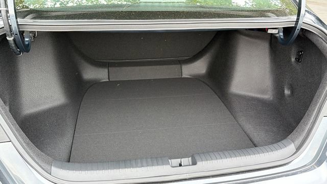 New 2026 Honda Accord LX image 13