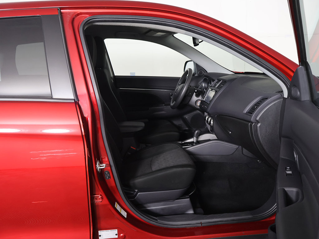 Used 2024 Mitsubishi Outlander Sport ES AWD/4WD image 25