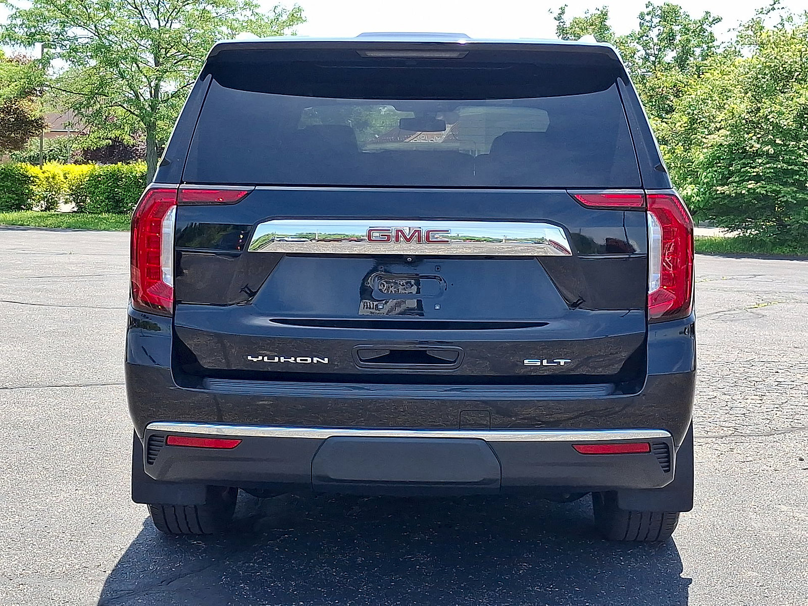 Used 2021 GMC Yukon SLT AWD/4WD image 23