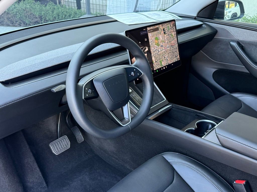 Used 2026 Tesla Model Y Long Range image 21