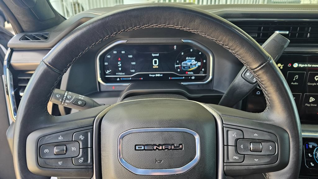 Used 2025 GMC Sierra 2500 Denali Ultimate AWD/4WD image 14