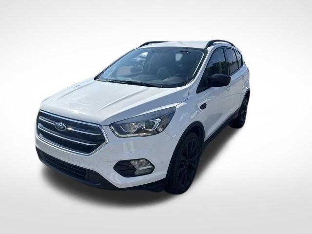 Used 2017 Ford Escape SE w/ Equipment Group 201A