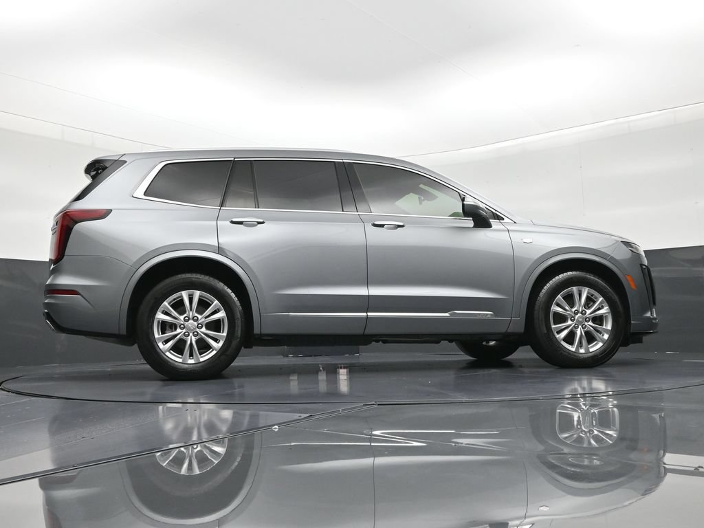 Certified 2024 Cadillac XT6 Luxury FWD image 29