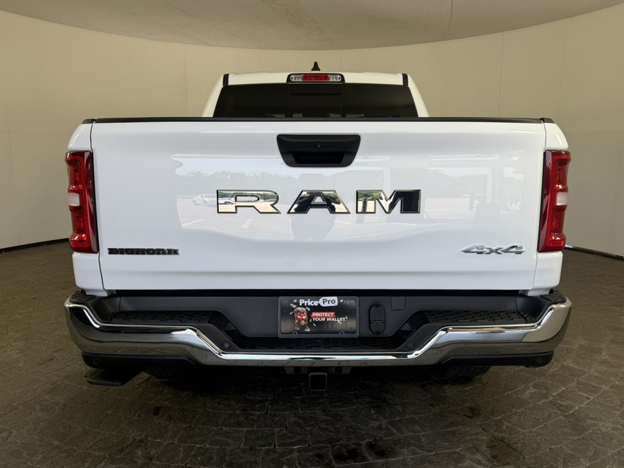 Used 2025 RAM 1500 Big Horn AWD/4WD image 7