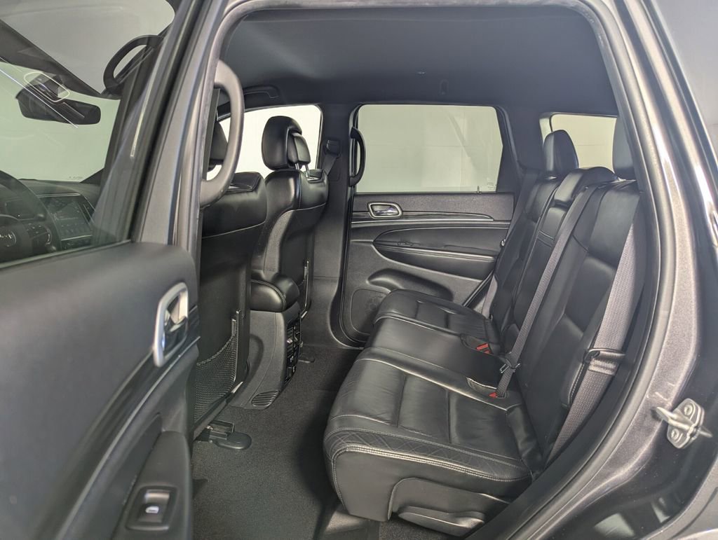 Used 2019 Jeep Grand Cherokee Limited RWD image 26