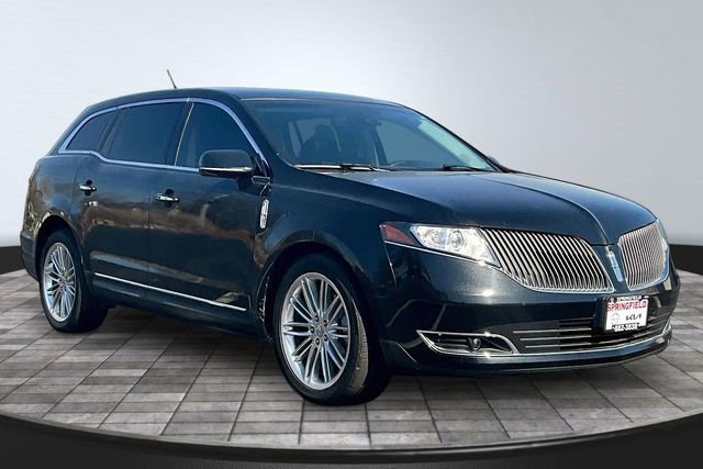 Used 2015 Lincoln MKT AWD w/ Equipment Group 201A image 3