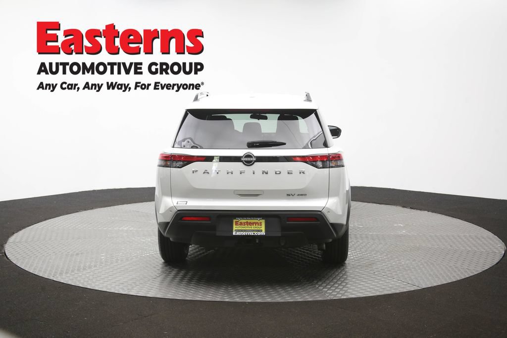 Used 2023 Nissan Pathfinder SV w/ SV Premium Package AWD/4WD image 40