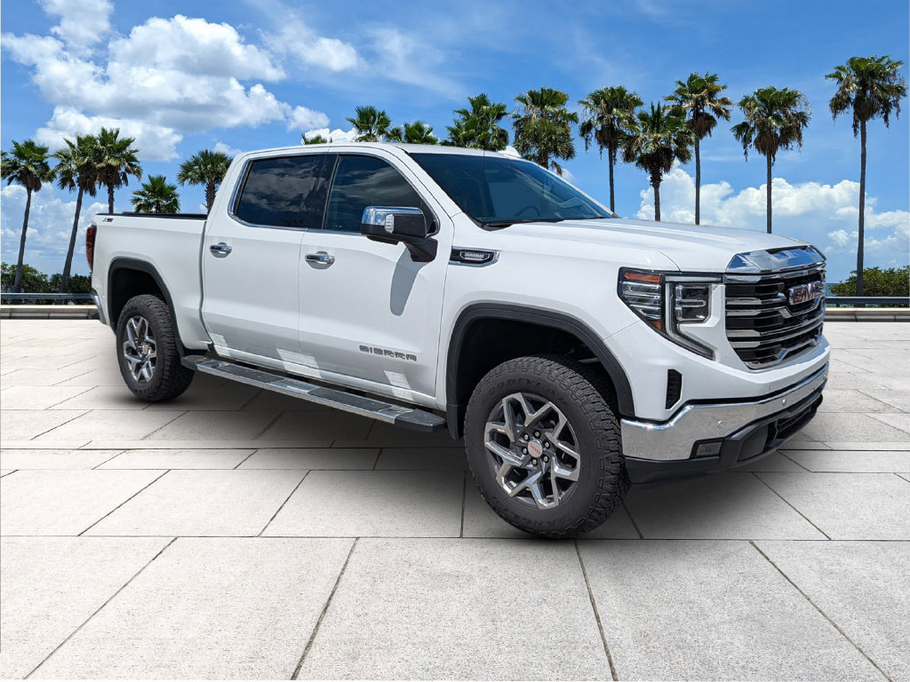 Used 2025 GMC Sierra 1500 SLT w/ SLT Premium Plus Package AWD/4WD image 2