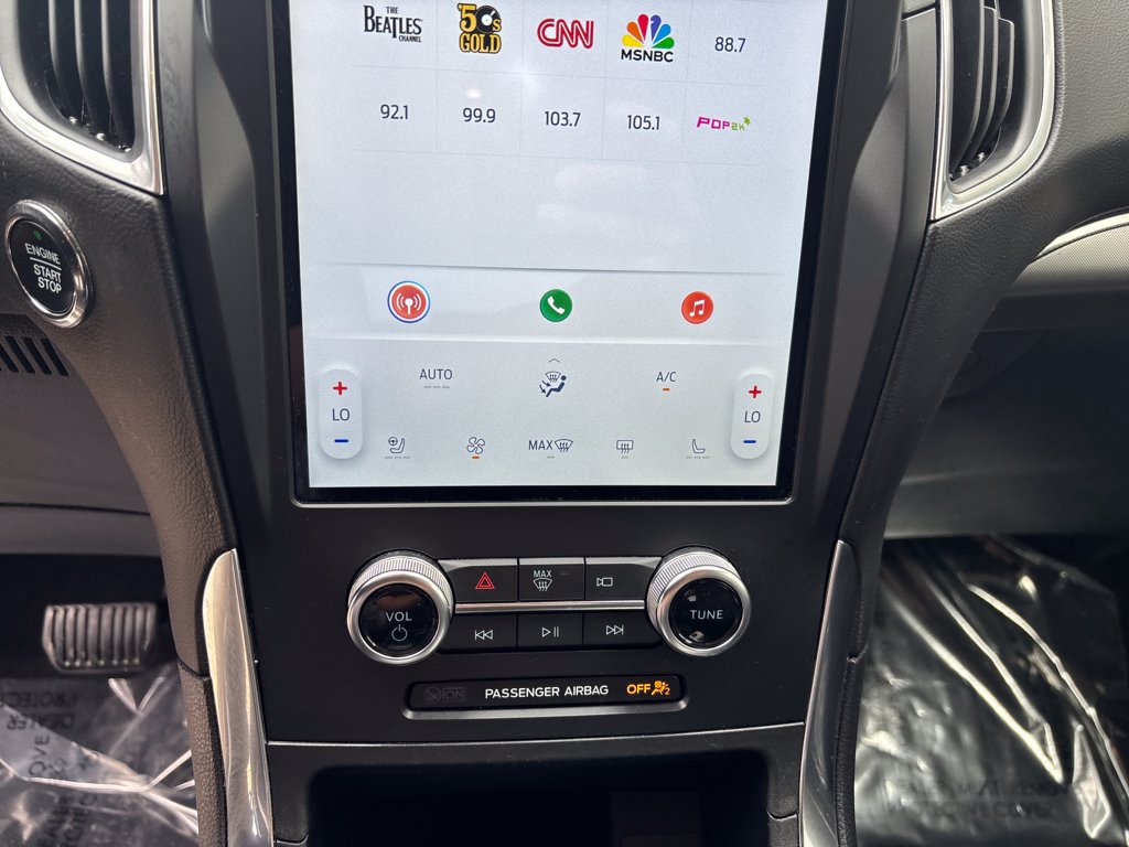 Certified 2024 Ford Edge Titanium AWD/4WD image 21