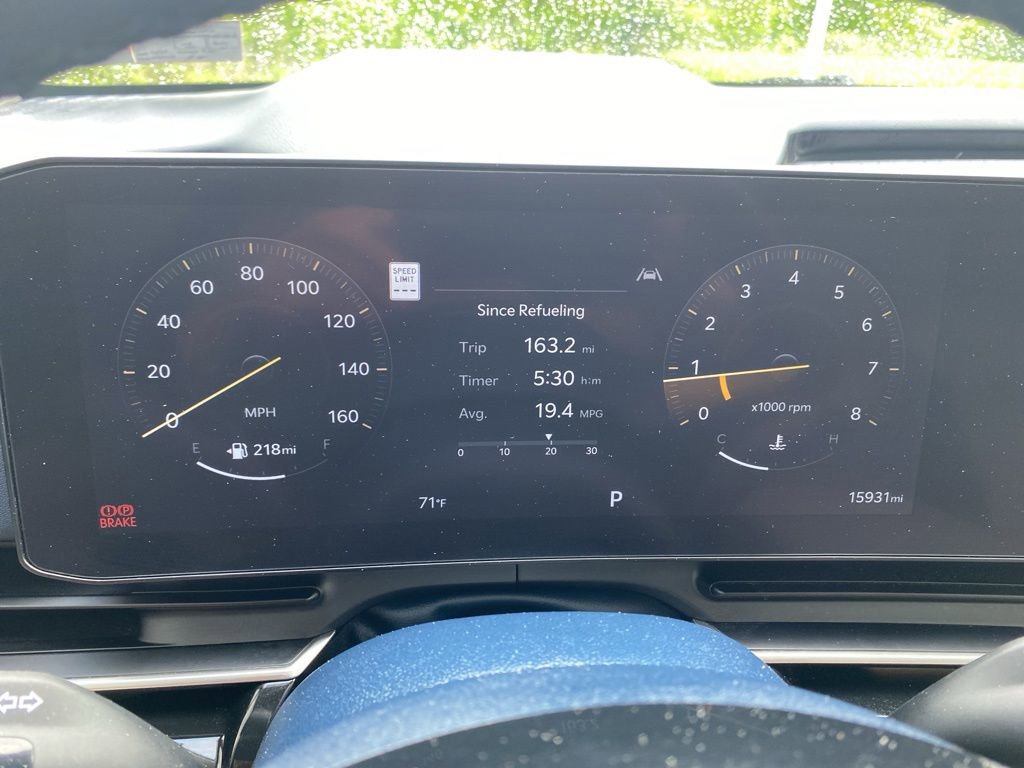 Used 2025 Kia Carnival SX Prestige FWD image 31