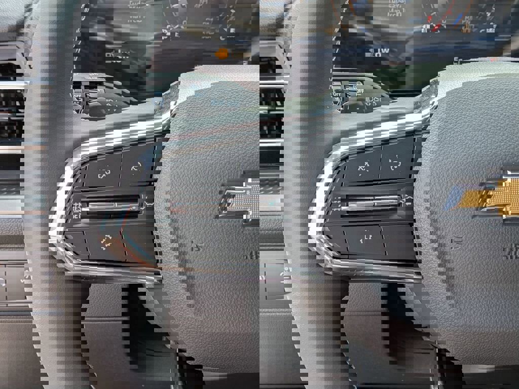 New 2026 Chevrolet Traverse LT w/ Sun and Wheel Package image 25