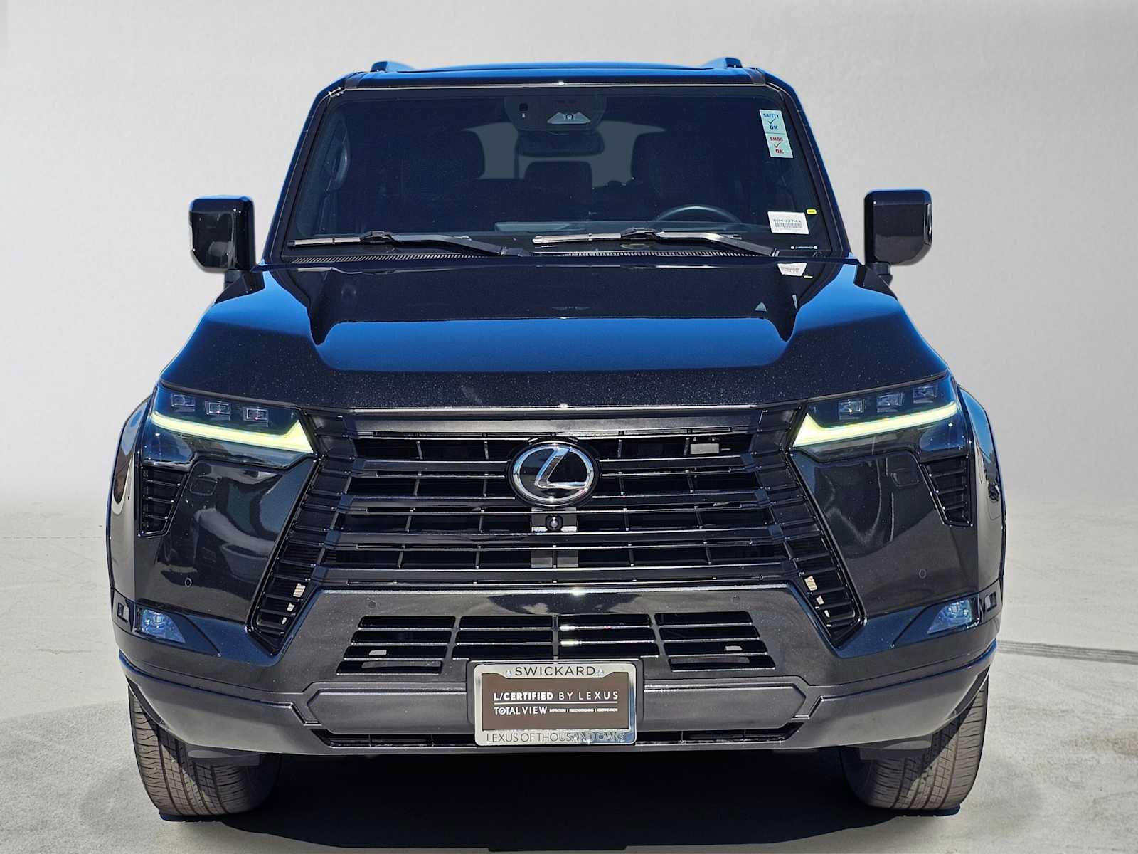 Certified 2025 Lexus GX 550 w/ Cold Area Package AWD/4WD image 8