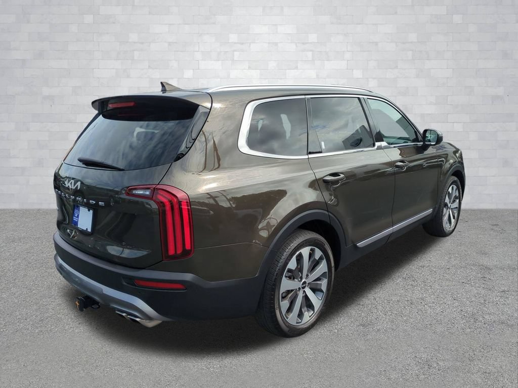 Used 2022 Kia Telluride EX w/ EX Premium Package AWD/4WD image 5