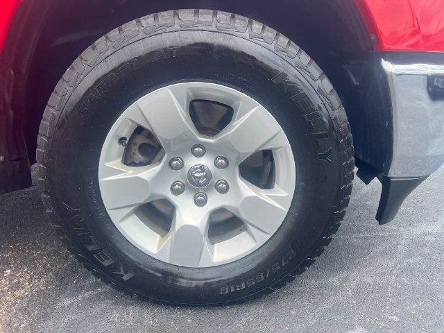 Used 2023 RAM 1500 Big Horn AWD/4WD image 10
