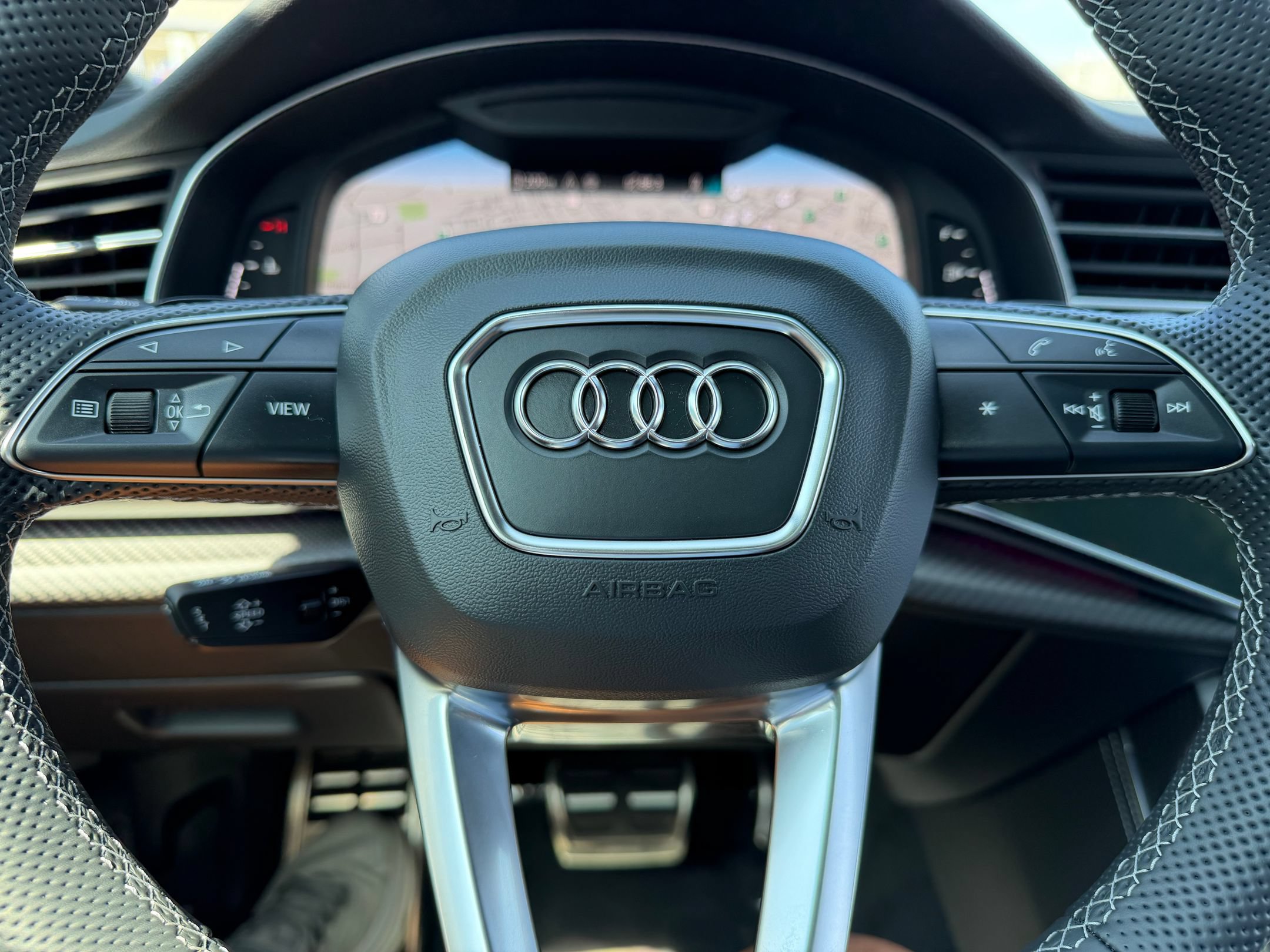 Used 2026 Audi SQ7 Premium Plus AWD/4WD image 11