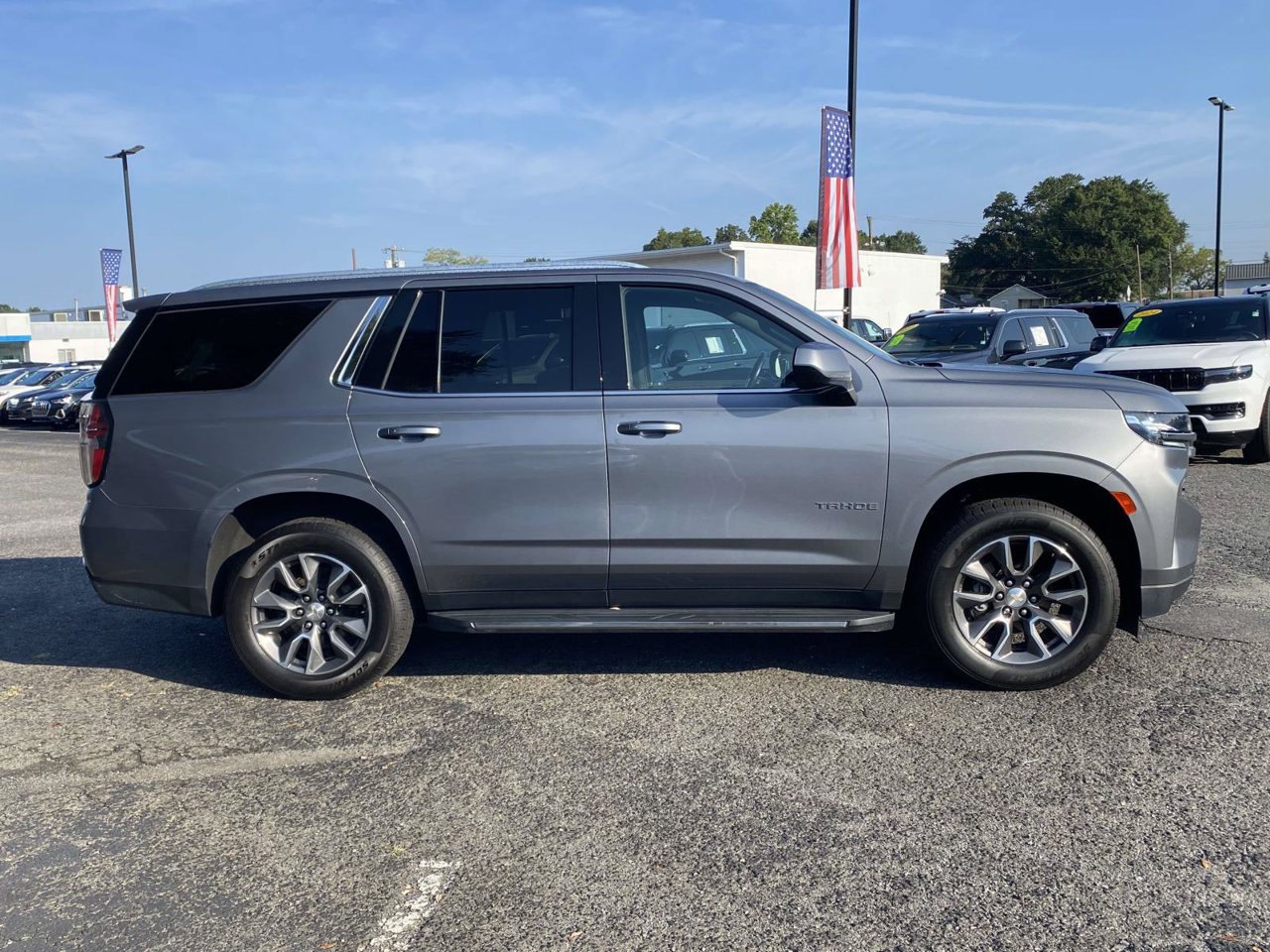 Used 2022 Chevrolet Tahoe LT AWD/4WD image 9