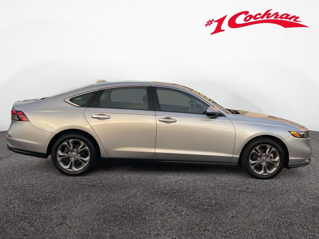 Used 2024 Honda Accord EX image 26