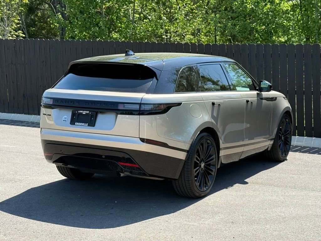 Certified 2026 Land Rover Range Rover Velar Dynamic SE AWD/4WD image 6