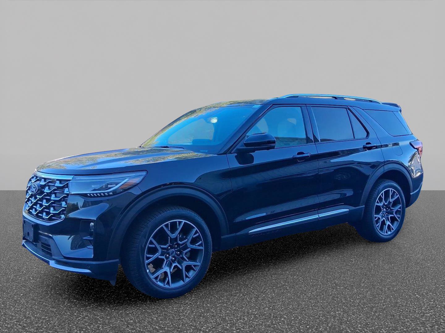 New 2027 Ford Explorer Platinum w/ 3.0L Ultimate Package AWD/4WD image 1