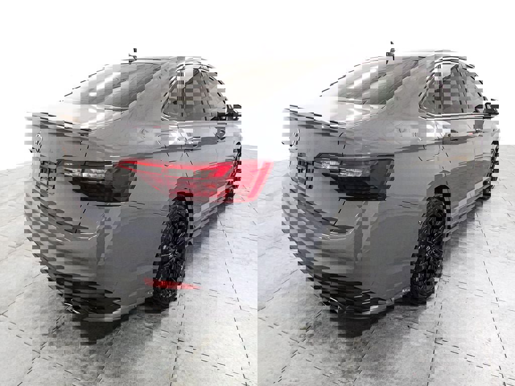 Used 2022 Volkswagen Jetta GLI Autobahn w/ GLI Black Package image 6