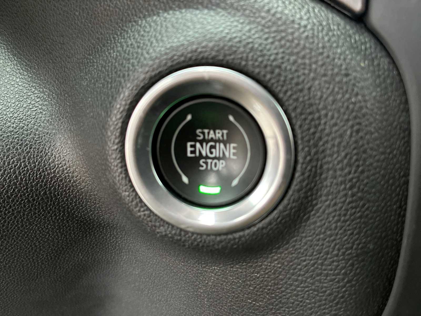 Certified 2019 GMC Sierra 1500 AT4 w/ AT4 Premium Package image 17