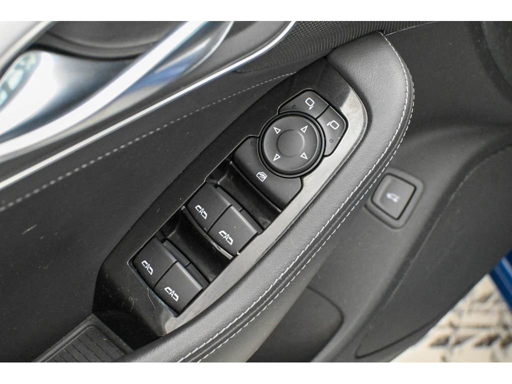 Certified 2021 Cadillac CT5 Luxury w/ Cold Weather Package image 28