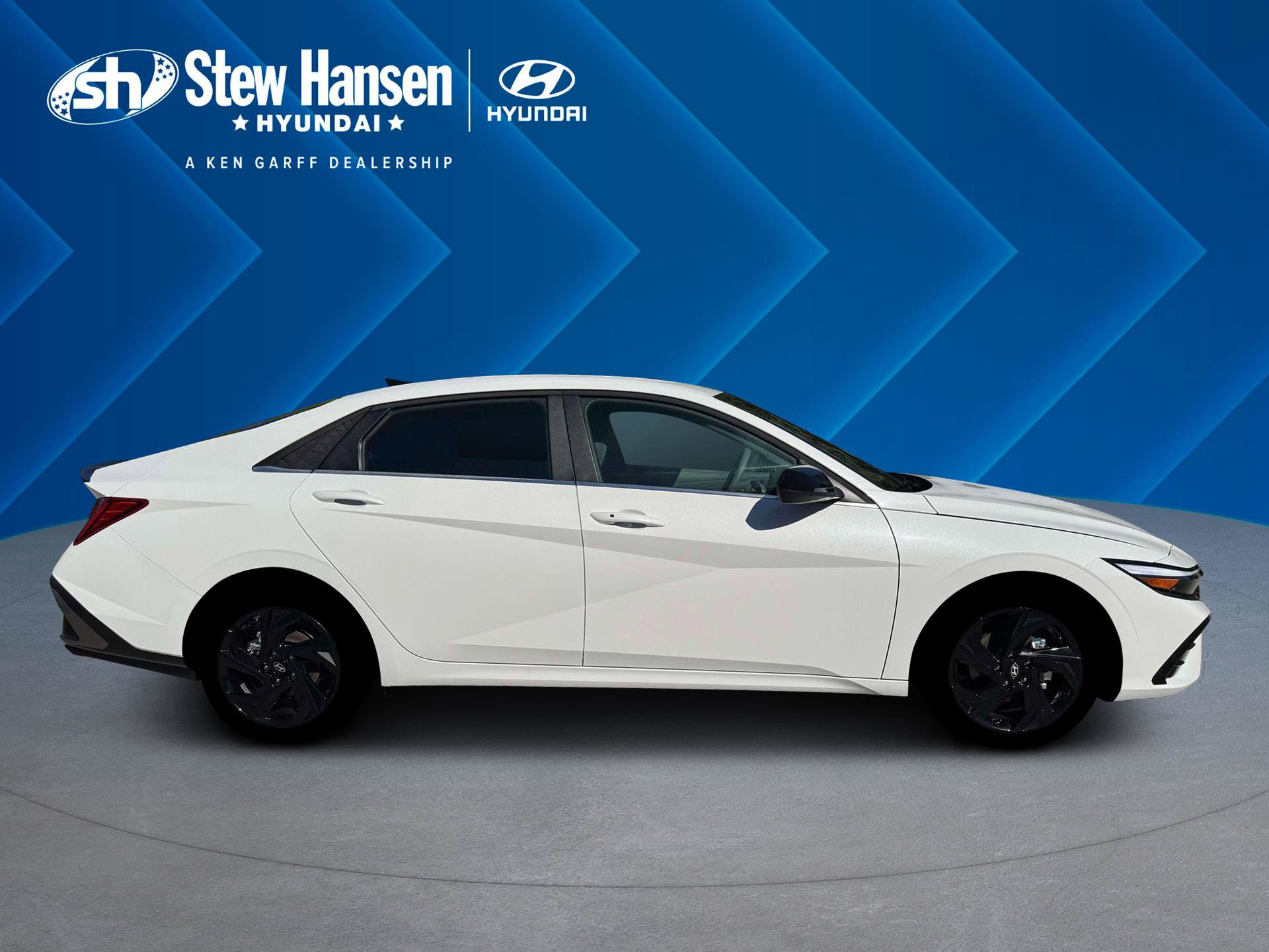 New 2026 Hyundai Elantra SEL Sport Premium FWD image 10
