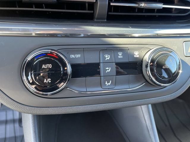 New 2026 Buick Envista Preferred FWD image 18