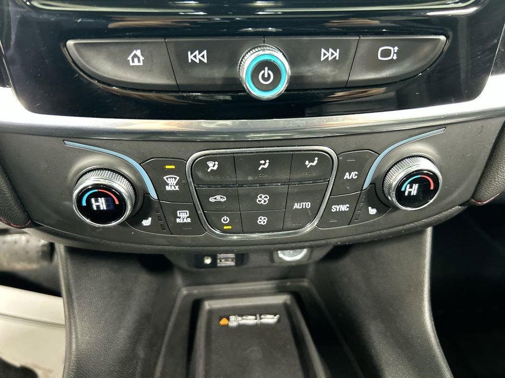 Certified 2023 Chevrolet Traverse RS image 17