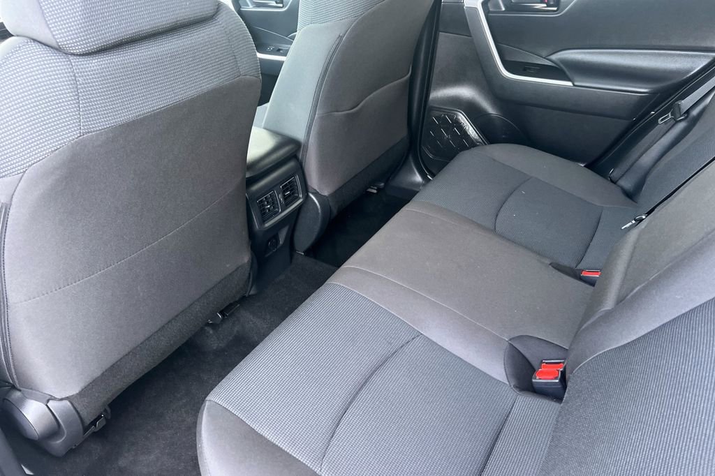 Certified 2025 Toyota RAV4 LE image 14