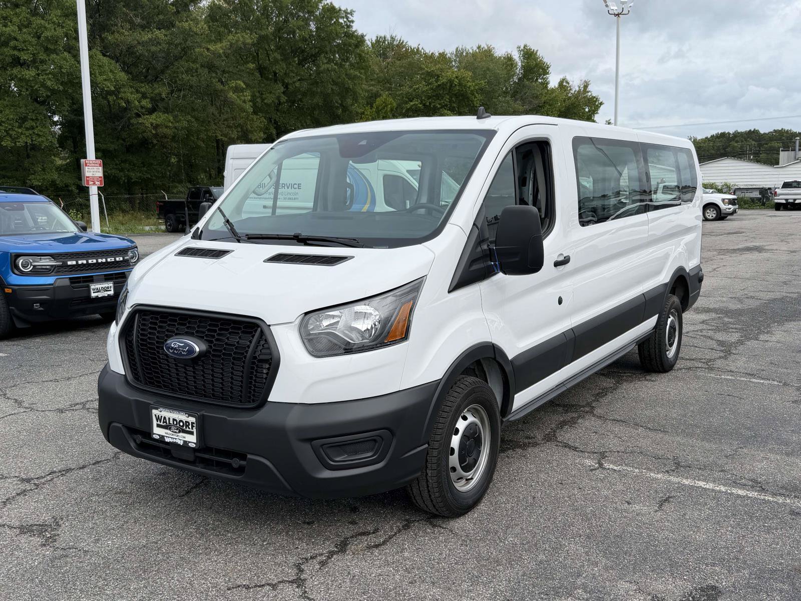 Used 2024 Ford Transit 350 Low Roof RWD image 5