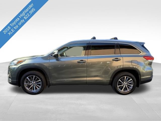 Used 2018 Toyota Highlander XLE AWD/4WD image 2