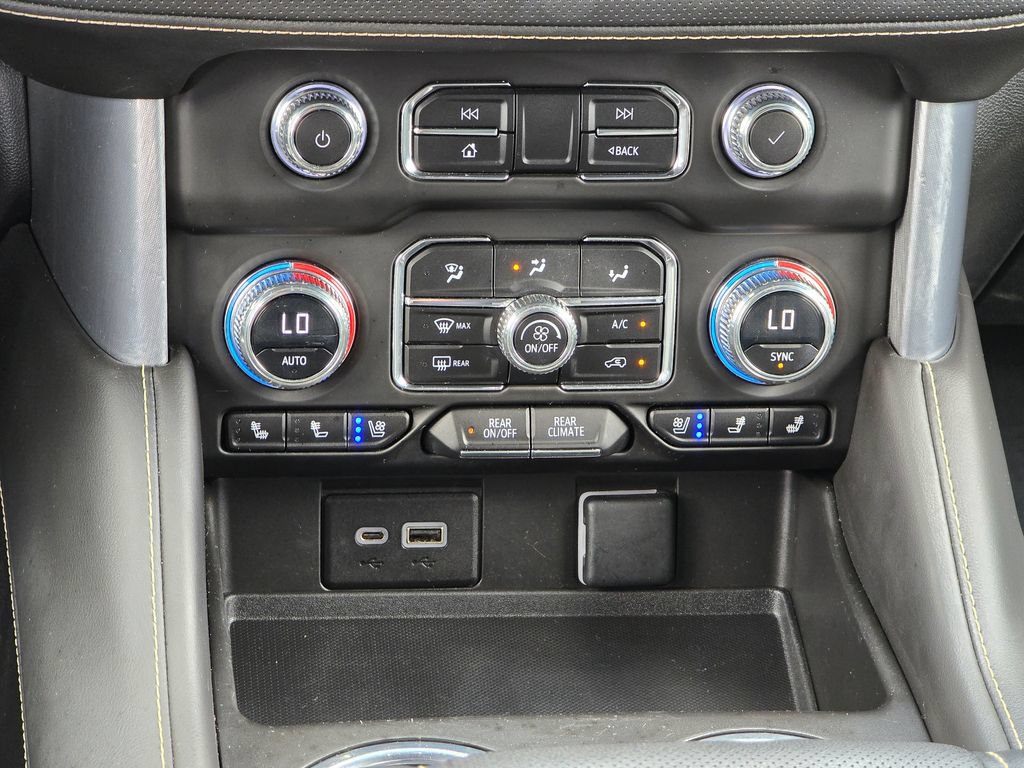 Used 2023 GMC Yukon SLT AWD/4WD image 37