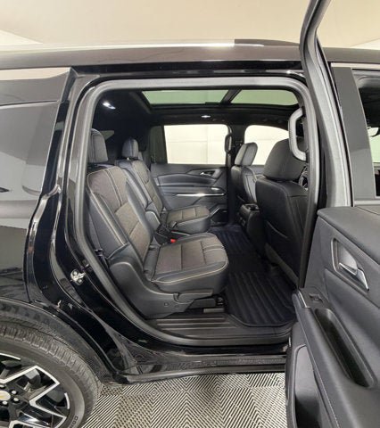 Certified 2025 Chevrolet Traverse High Country FWD image 6